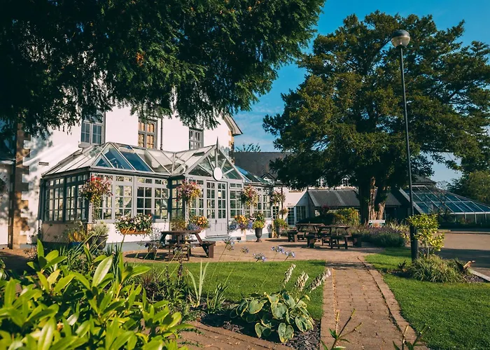 Llangollen City Center Hotels