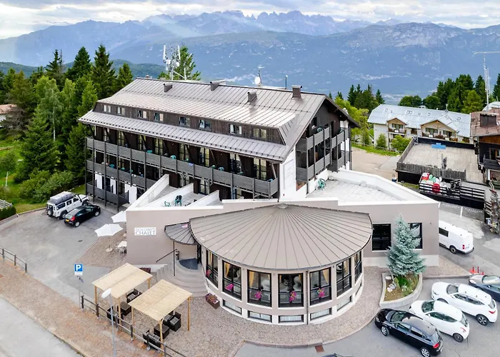 Hotel Dolomiti Chalet Vason