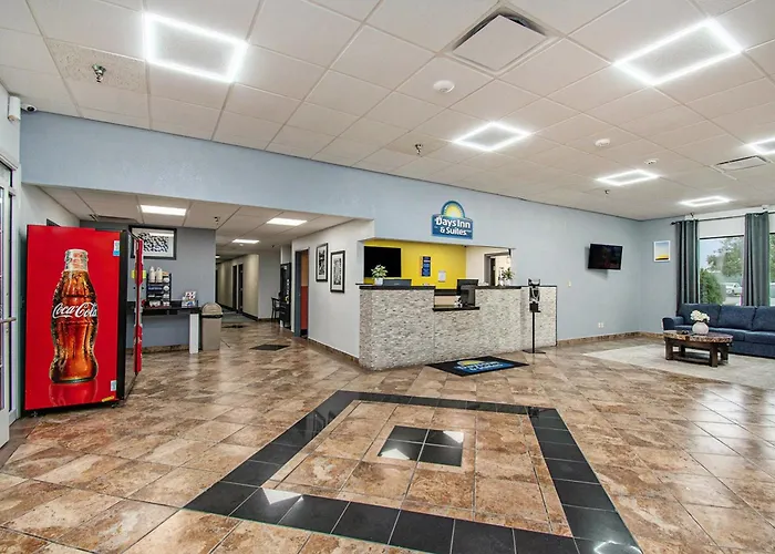 Days Inn & Suites By Wyndham Mt Pleasant Mount Pleasant