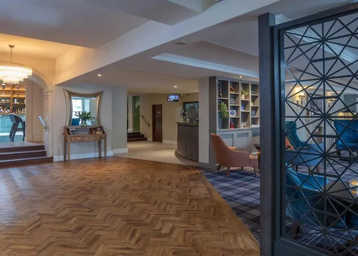 Chippenham (Wiltshire) Hotels