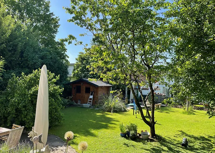 Gartenhäuschen im Grünen Bad Aibling