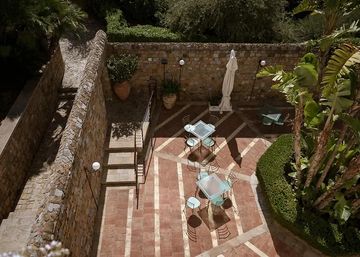 Hotel di lusso a Cefalù