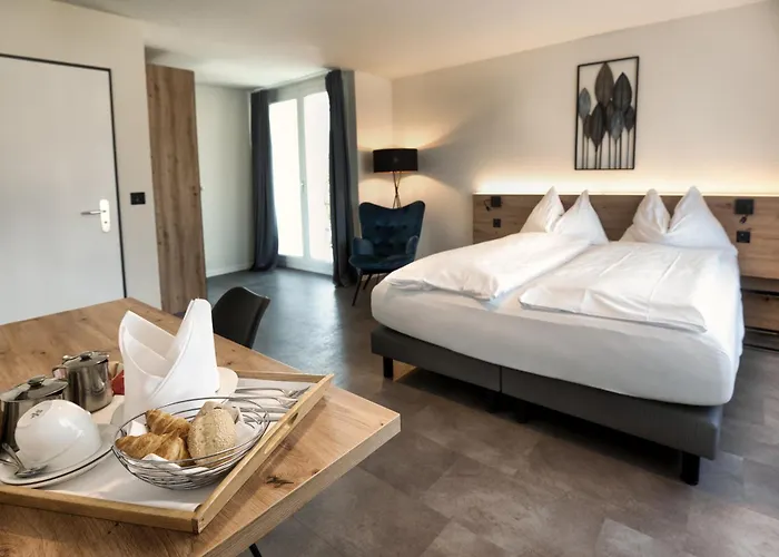 Hotel Bären Suhr