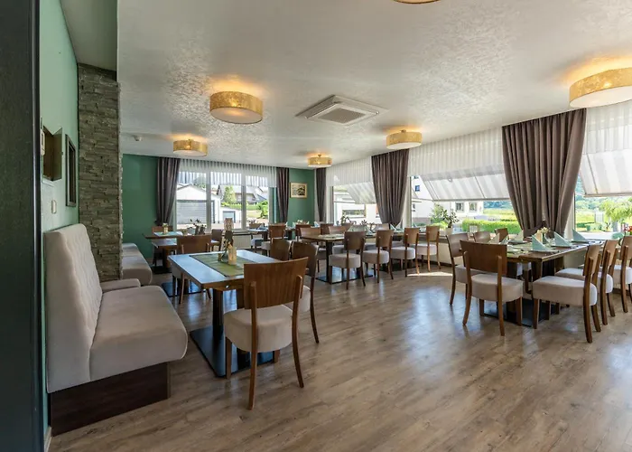 Hotels in Ellenz-Poltersdorf