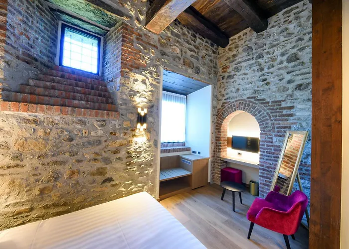 Relais Castello Di Casiglio