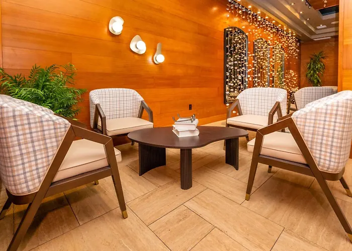 Kirkland Hotels