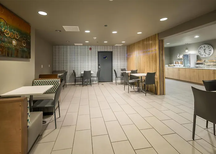 Microtel Inn & Suites Cheyenne