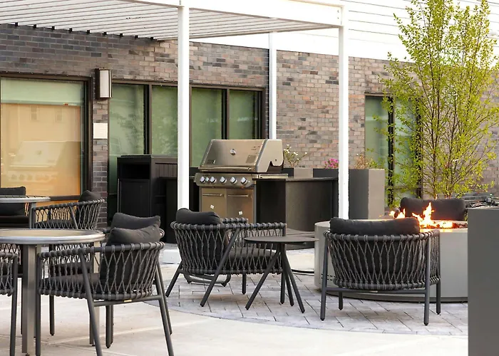 Hadley Hotels