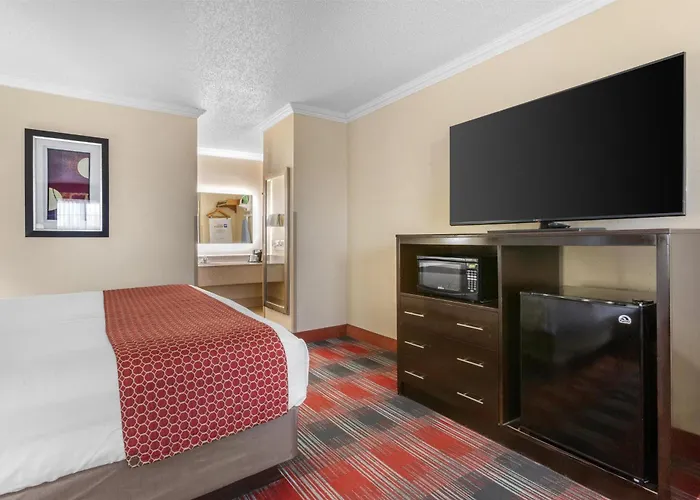 Brady Hotels