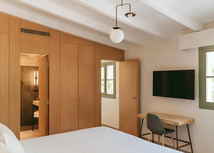 Hotels in Esporles