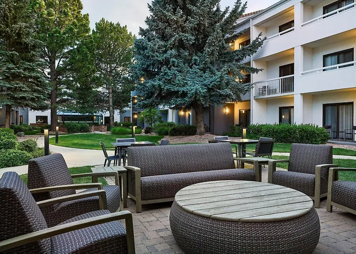 Courtyard By Marriott Boulder Hotel