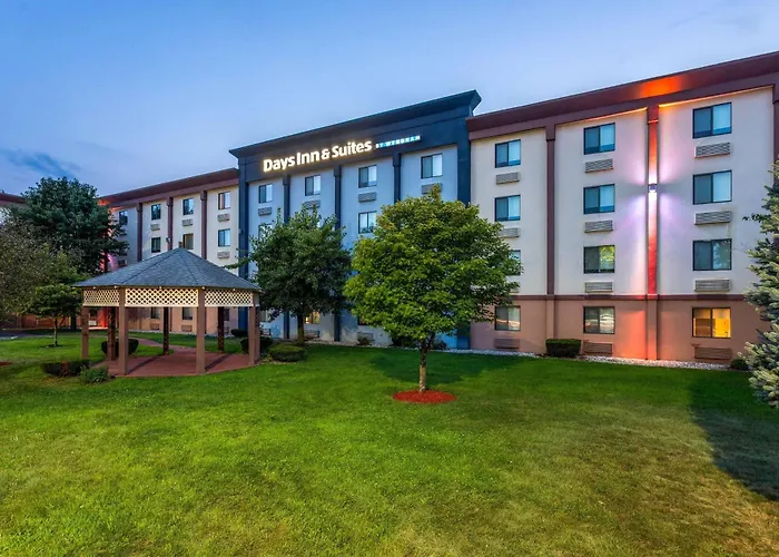 Days Inn And Suites By Wyndham Hammond, In