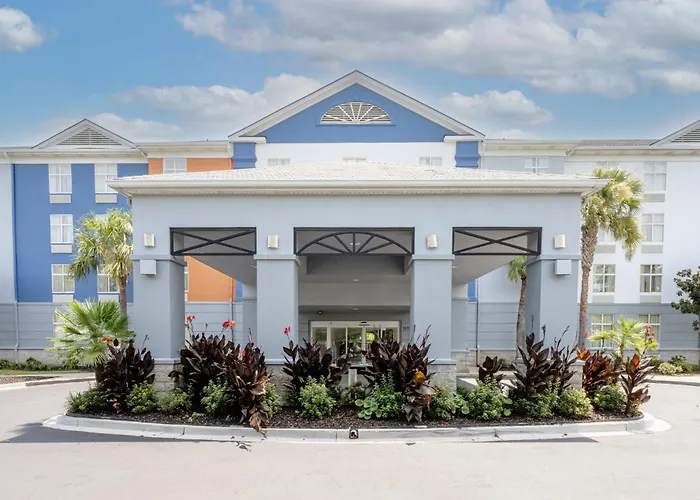 Holiday Inn Express Hotel & Suites Charleston - Northwoods By Ihg North Charleston