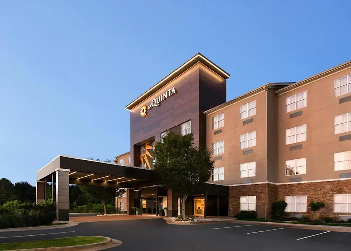 La Quinta By Wyndham Montgomery