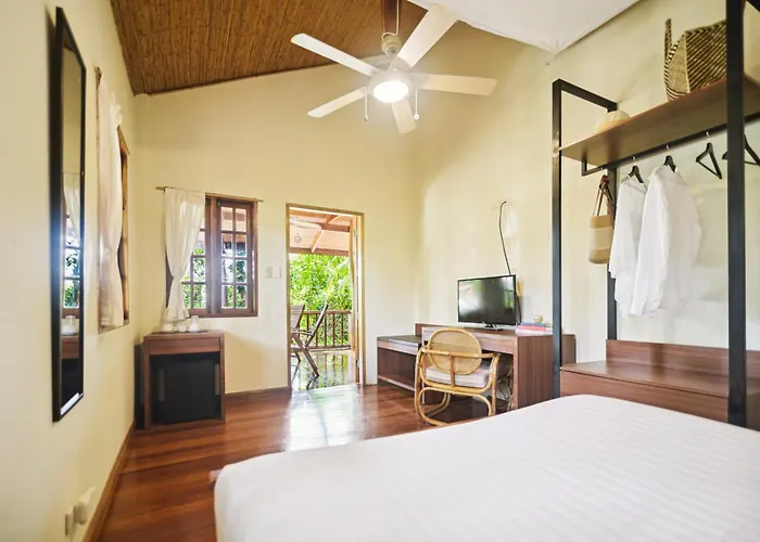 The Strand Boutique Resort Balabag 