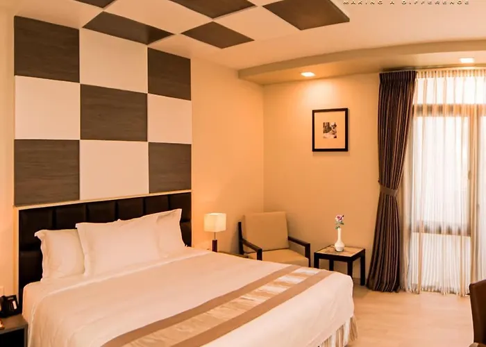 Hotel Parami