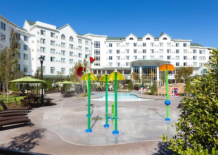 Dollywood'S Dreammore Resort And Spa