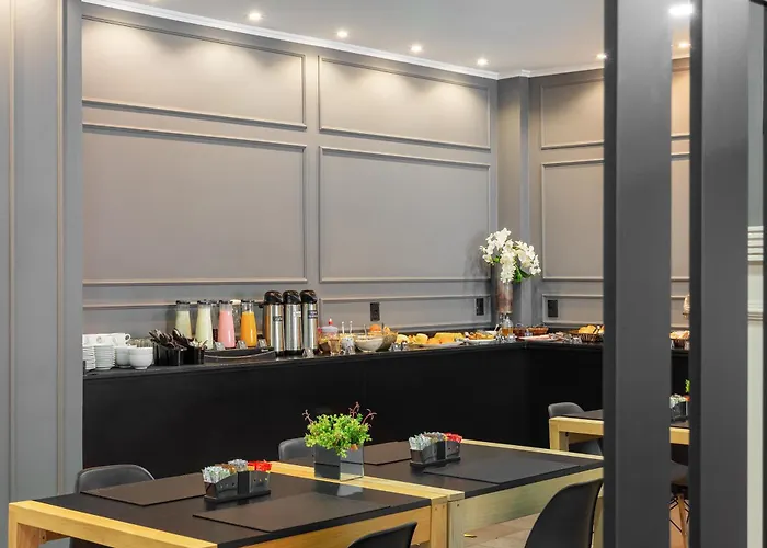 Hayer Hotel