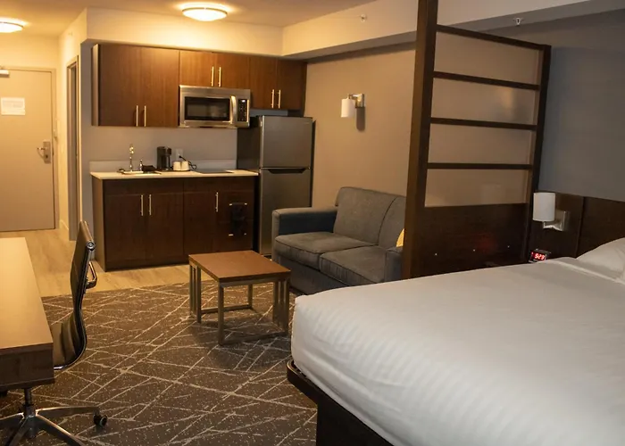 Port Hastings Hotels