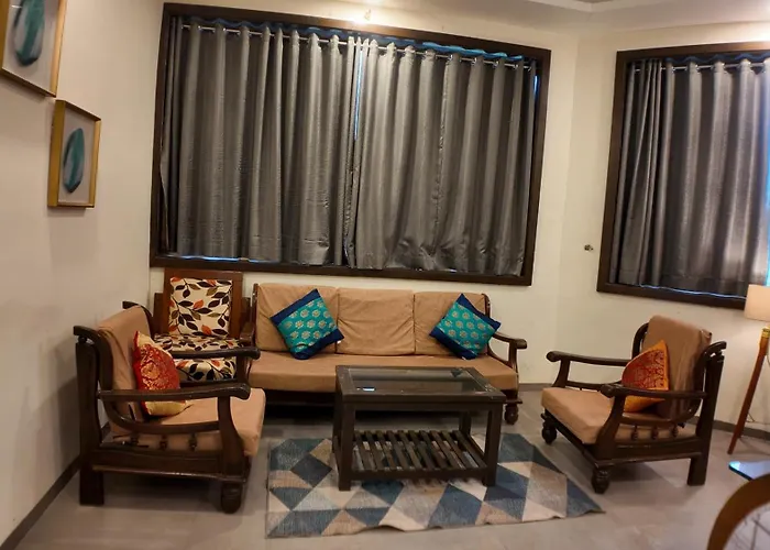 Hotels in Mahābaleshwar