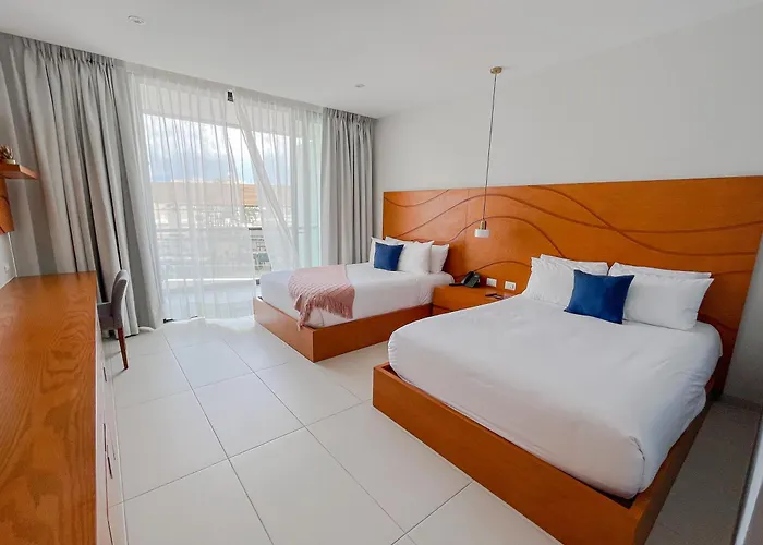 Hotel Puerto Libre