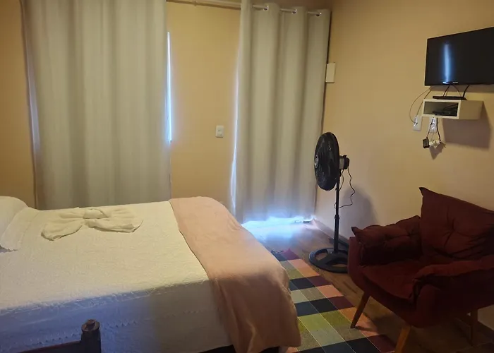 Hotéis centrais de Miguel Pereira