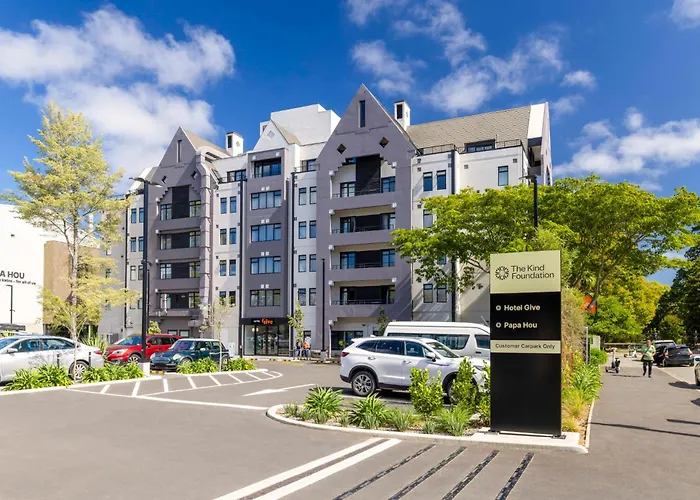 Christchurch Hotels