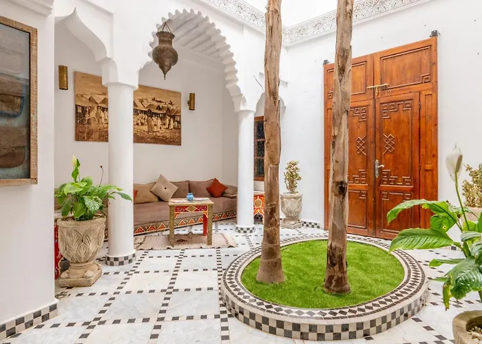 Riad Abaka Hotel & Boutique