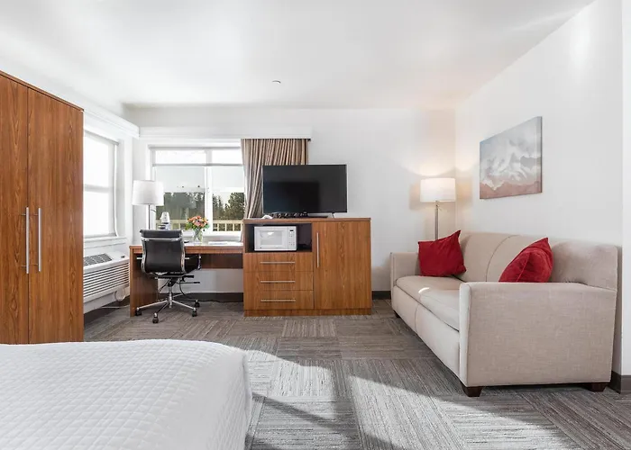 Bainbridge Island Hotels