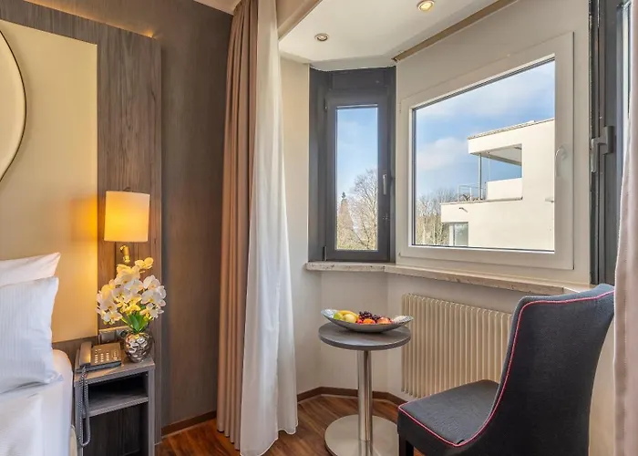 Zentrale Hotels in Friedrichshafen