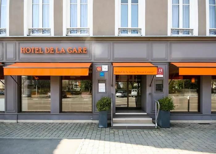 Hotel De La Gare De Troyes