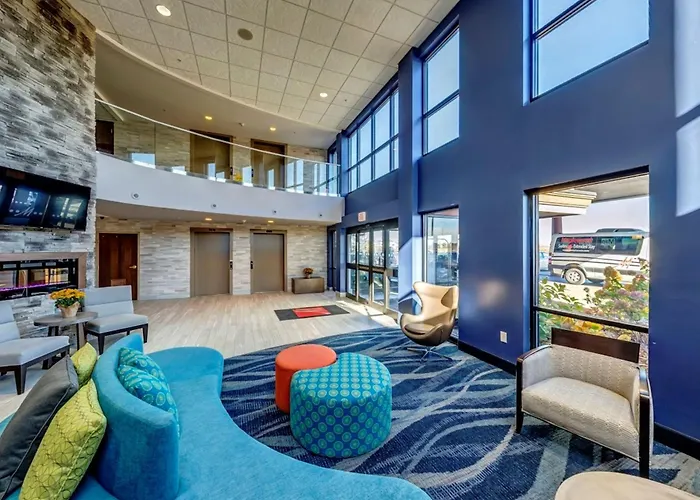 Holiday Inn & Suites Syracuse Airport - Liverpool By Ihg