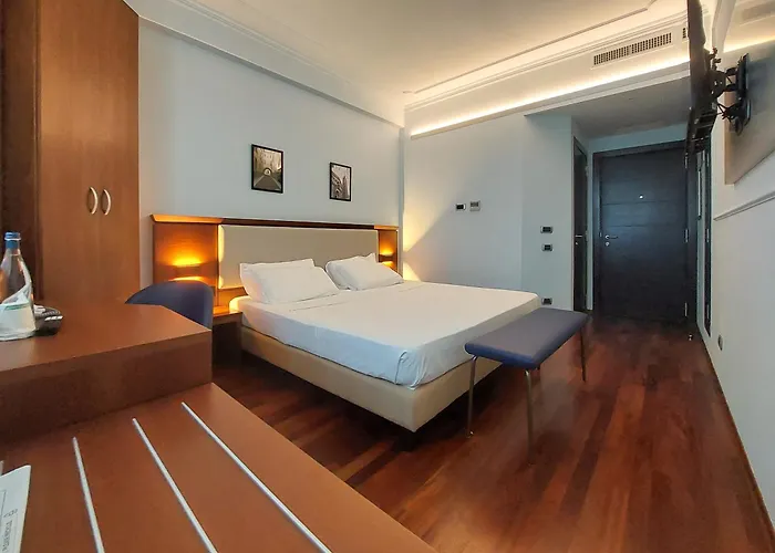 Dado Hotel International