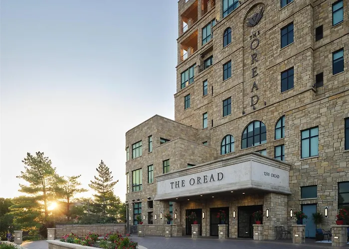The Oread Lawrence, Tapestry Collection By Hilton