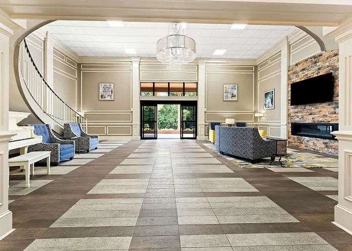 Best Western Riverside Inn