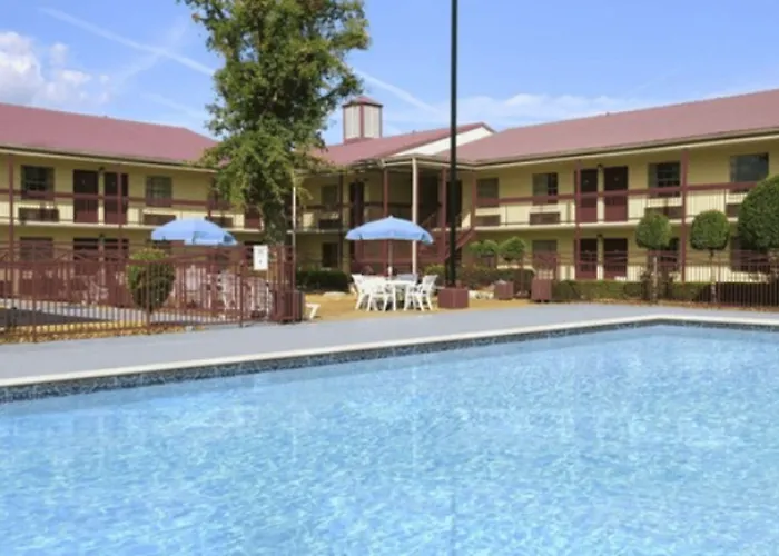 Days Inn West Memphis