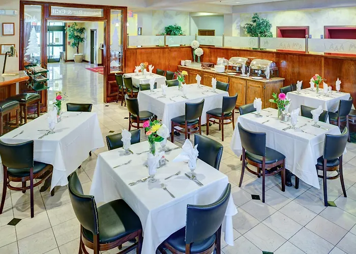 Lake Natoma Inn