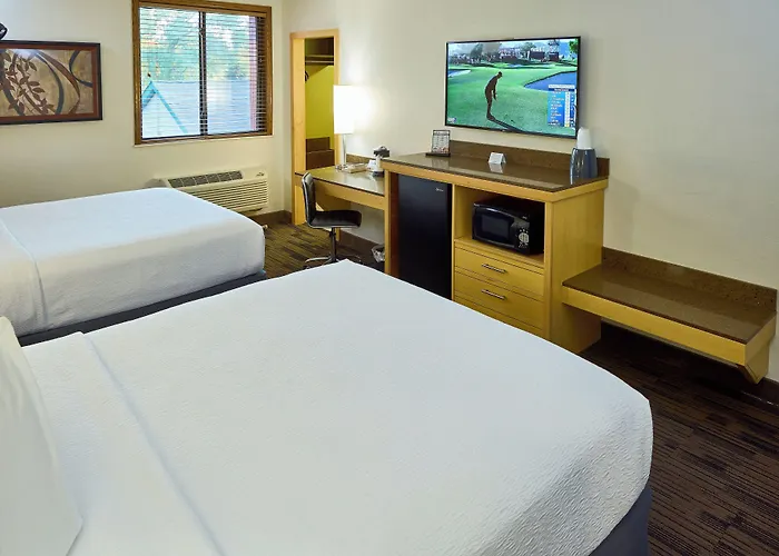 Burnsville Hotels
