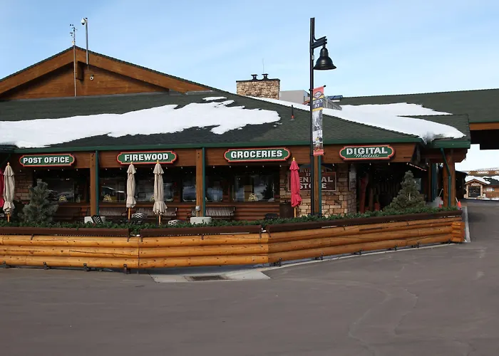 Bryce Canyon City Hotels