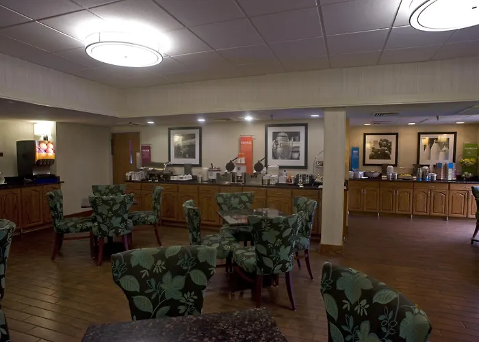 Hampton Inn Springfield-South