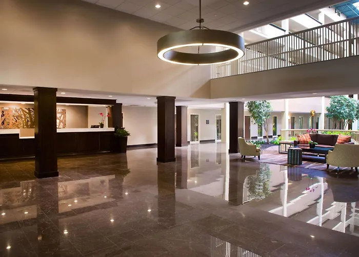 Embassy Suites By Hilton Philadelphia Airport