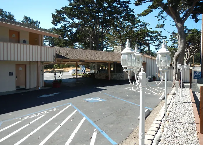 Americas Best Value Presidents Inn On Munras