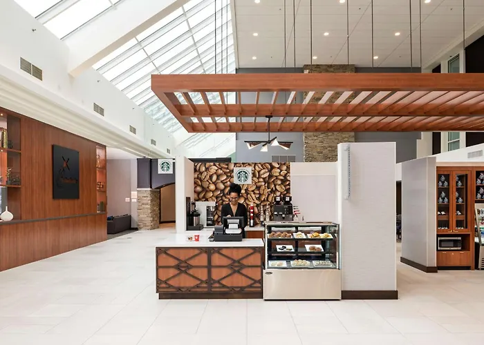 Doubletree By Hilton Madison East Hotel