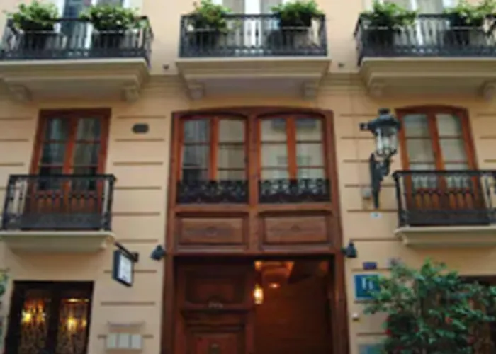 Hotel Ad Hoc Monumental 1881 à Valence
