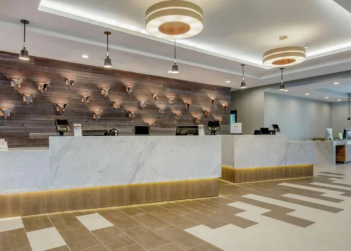 Doubletree Birmingham Perimeter Park Hotel
