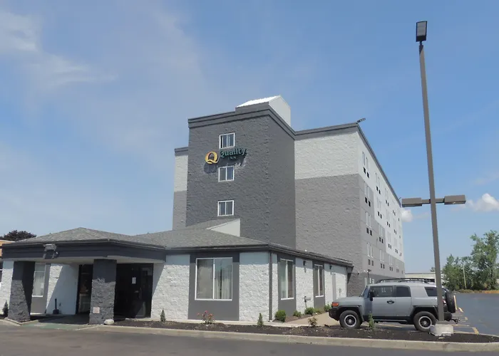 Quality Inn Rochester West