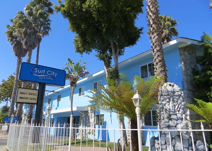 Surf City Inn & Suites