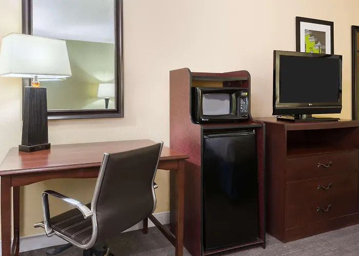 Hampton Inn Raleigh Cary