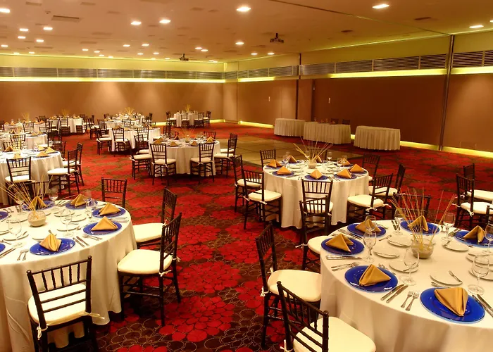 Hotel Emporio Ixtapa
