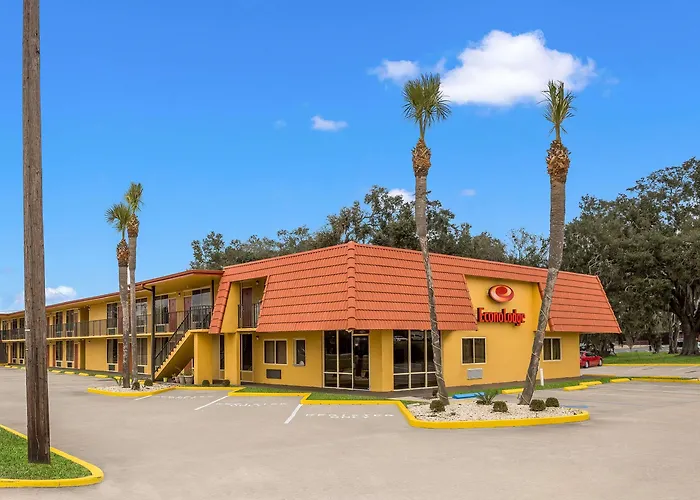 Econo Lodge Live Oak